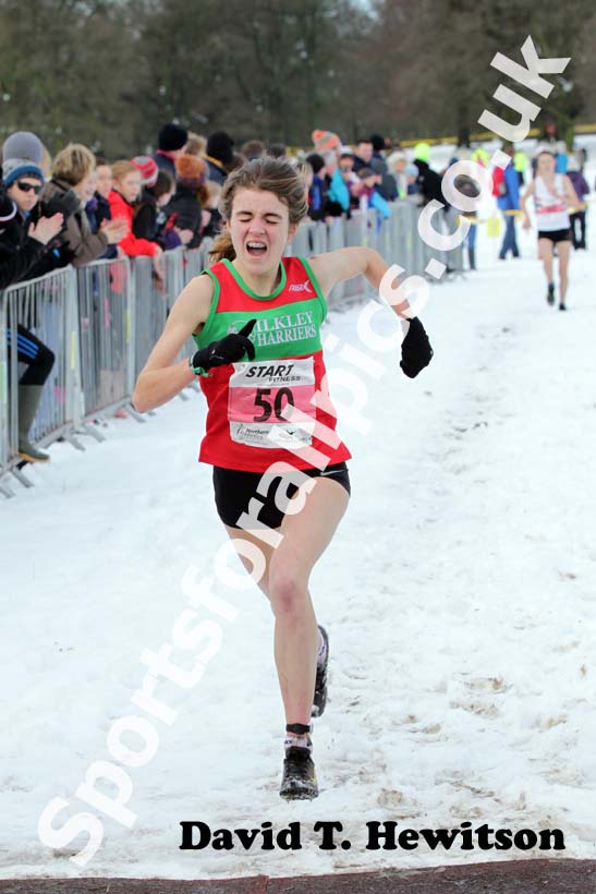 Georgia Malir (Ilkley) wins the under-17s womens Northern Cross Country Championships.
